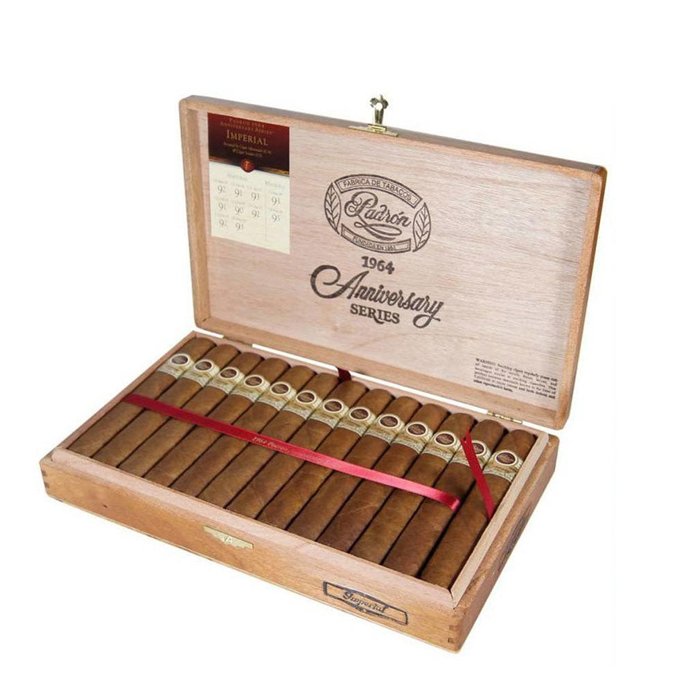 Padrón 1964 Anniversary Series Imperial Natural – 6×54